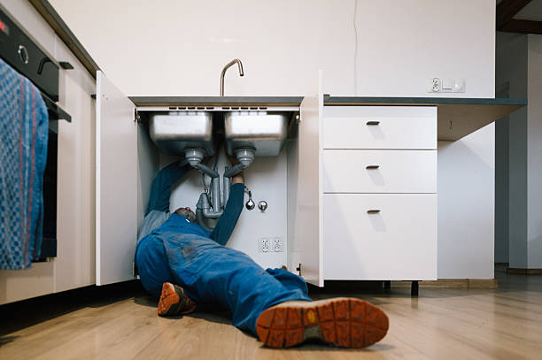 Professional Faucet Repair technician working in Bluffton, IN